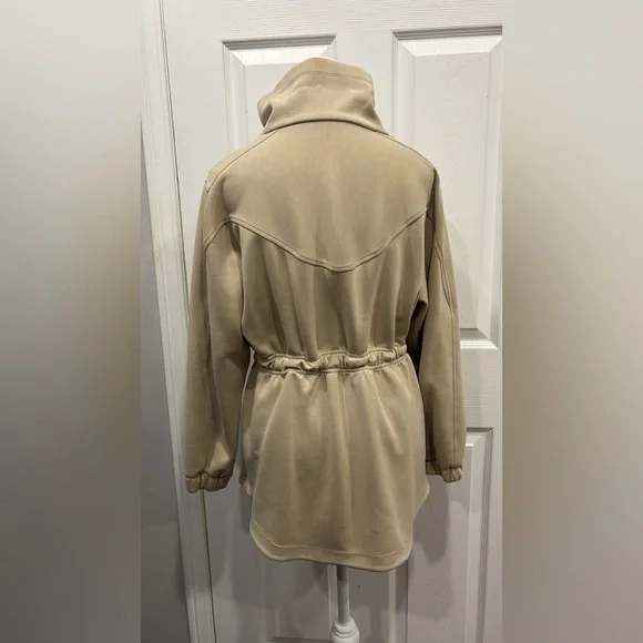Lululemon Athletica Tan Utility Jacket with High Collar and Cinched Waist - Picture 4 of 7